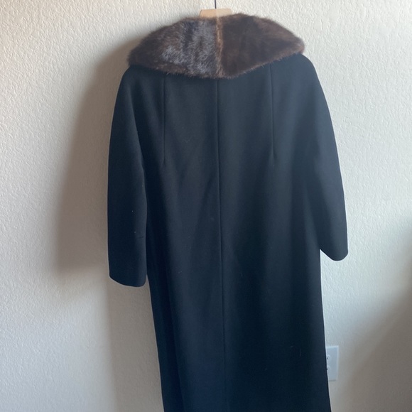 VINTAGE black fur collared wool jacket - Picture 5 of 7